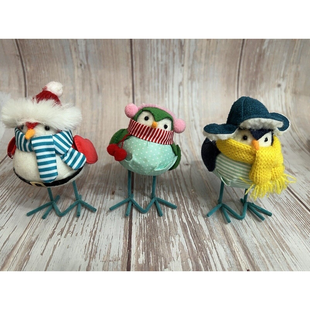 2020 Wondershop at Target Set of 3 Mini Winter Holiday Birds w/ Scarf